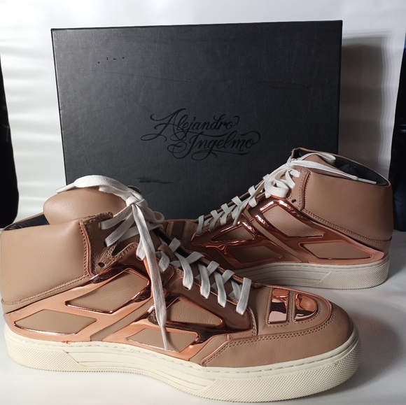 alejandro ingelmo tron